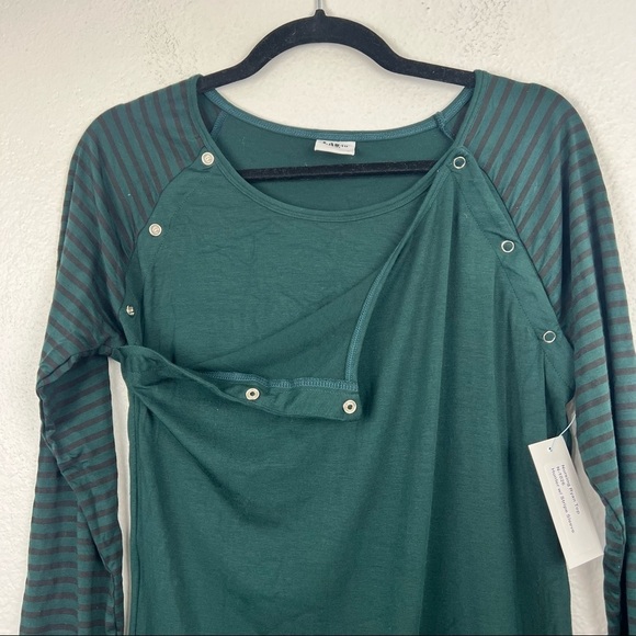 LAB40 Ryan Nursing Maternity Top, Hunter Green and Black Stripe, Medium, NWT! - Picture 4 of 8